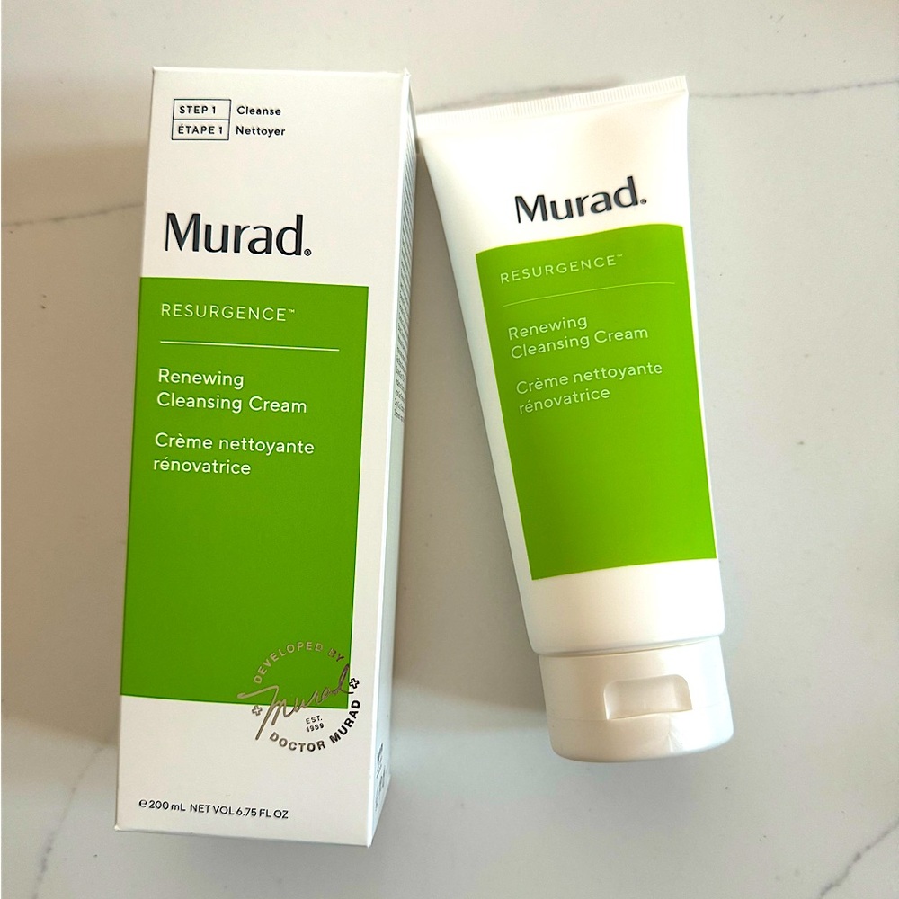 Never opened Murad Renewing Cleansing Cream/Cleanser 200ml